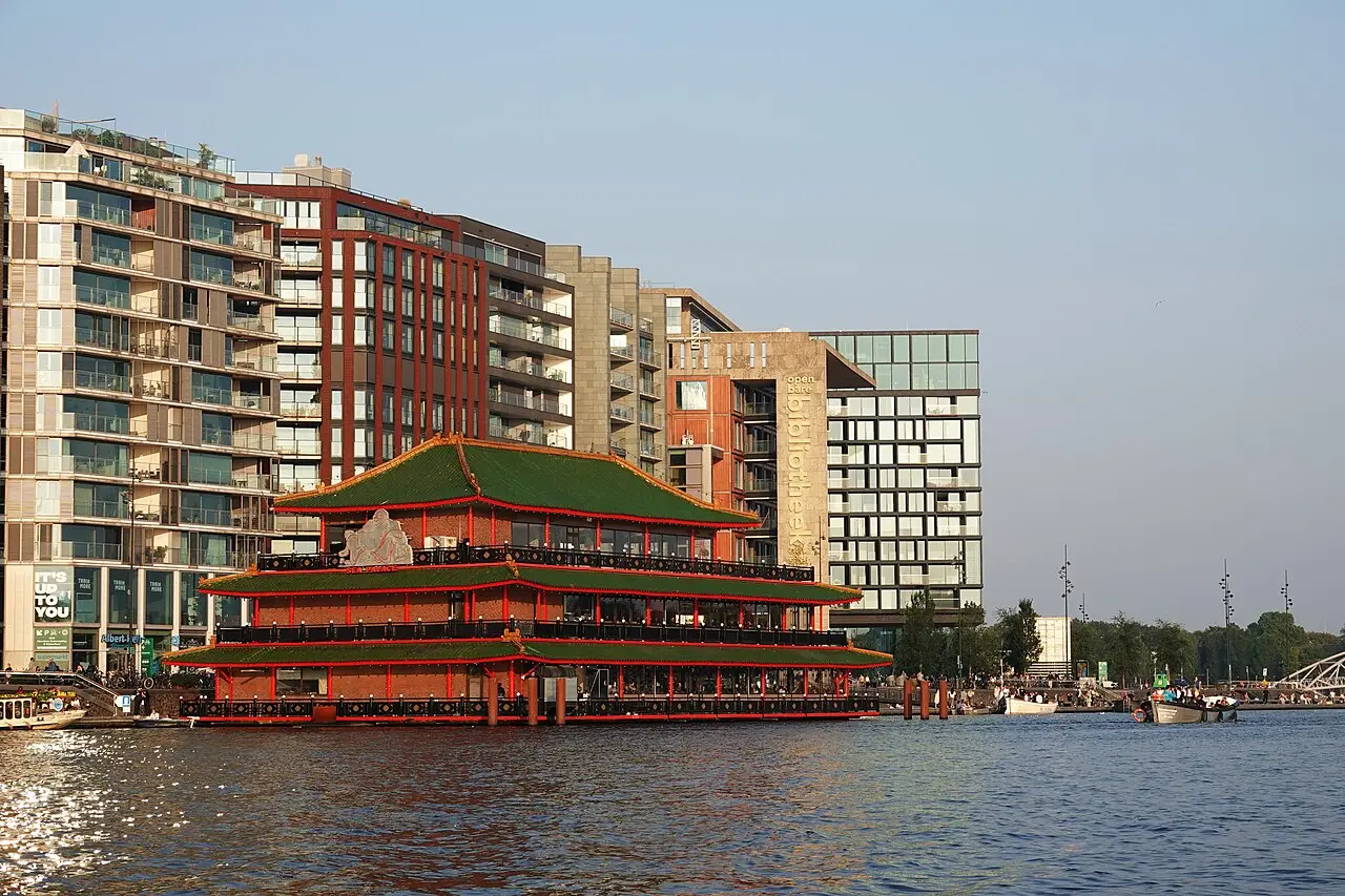 Sea Palace